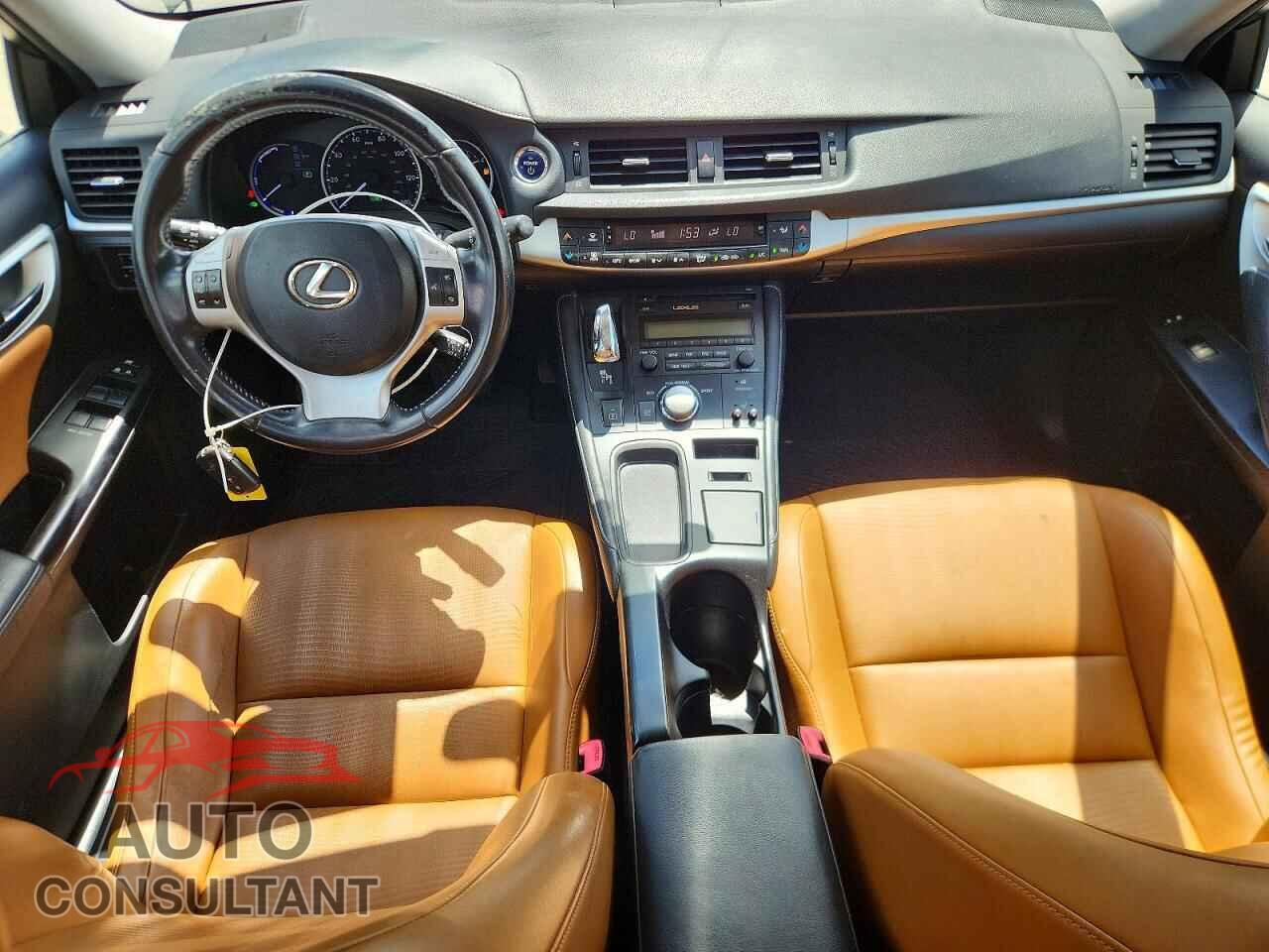 LEXUS CT 200 2011 - JTHKD5BH5B2032719