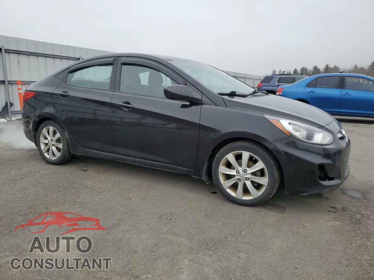 HYUNDAI ACCENT 2013 - KMHCU4AEXDU321685