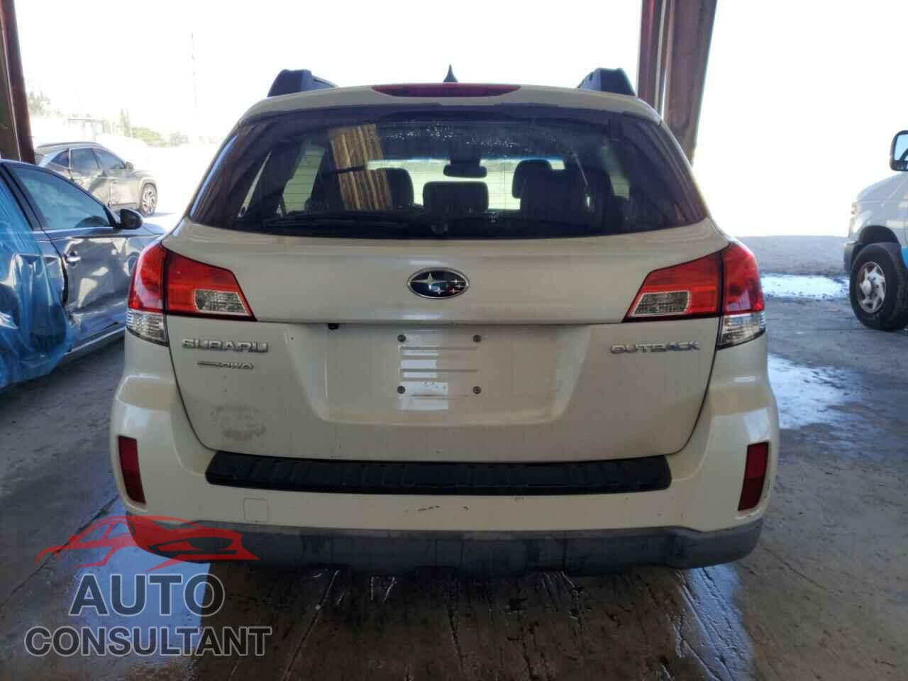 SUBARU OUTBACK 2014 - 4S4BRCDC4E3269155