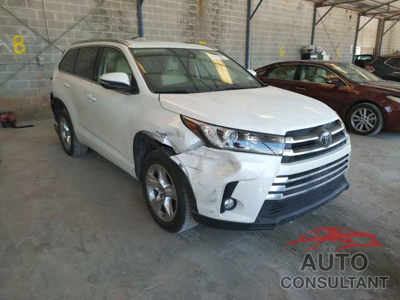 TOYOTA HIGHLANDER 2017 - 5TDYZRFHXHS217395