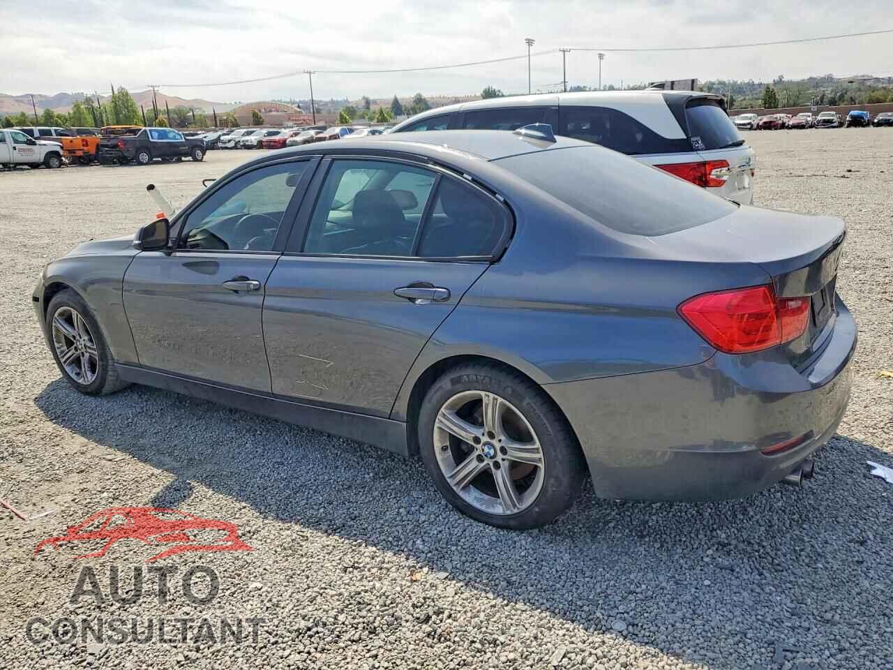 BMW 3 SERIES 2013 - WBA3A5C52DF354357