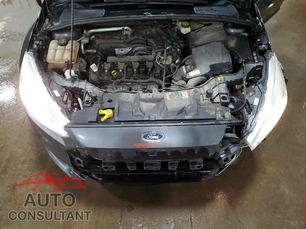 FORD FOCUS 2017 - 1FADP3F26HL205779