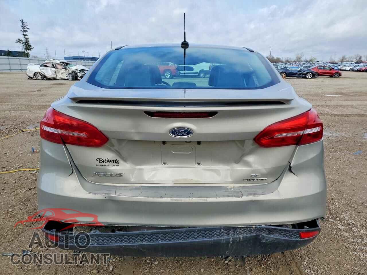 FORD FOCUS 2015 - 1FADP3F28FL333633
