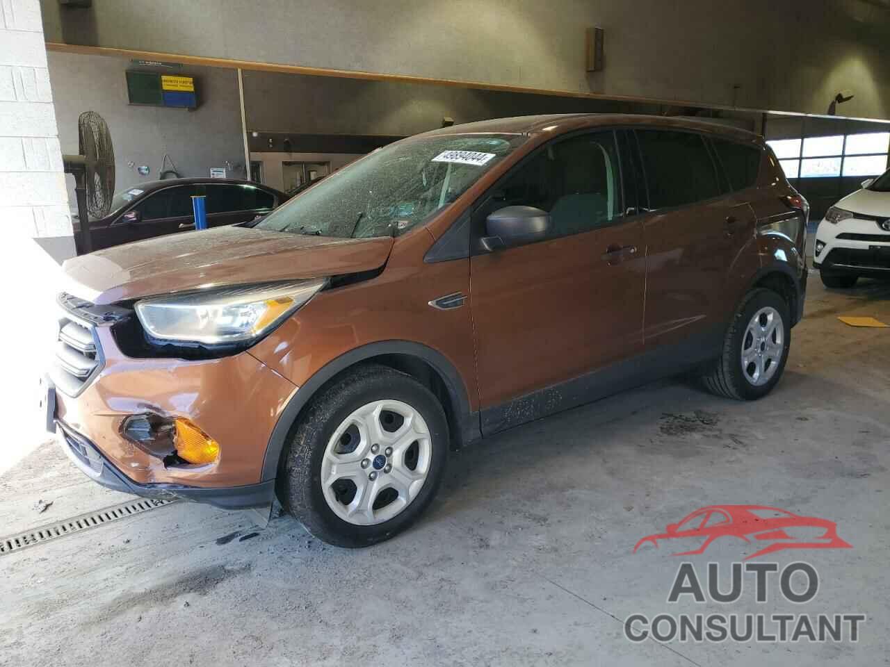 FORD ESCAPE 2017 - 1FMCU0F74HUD25241