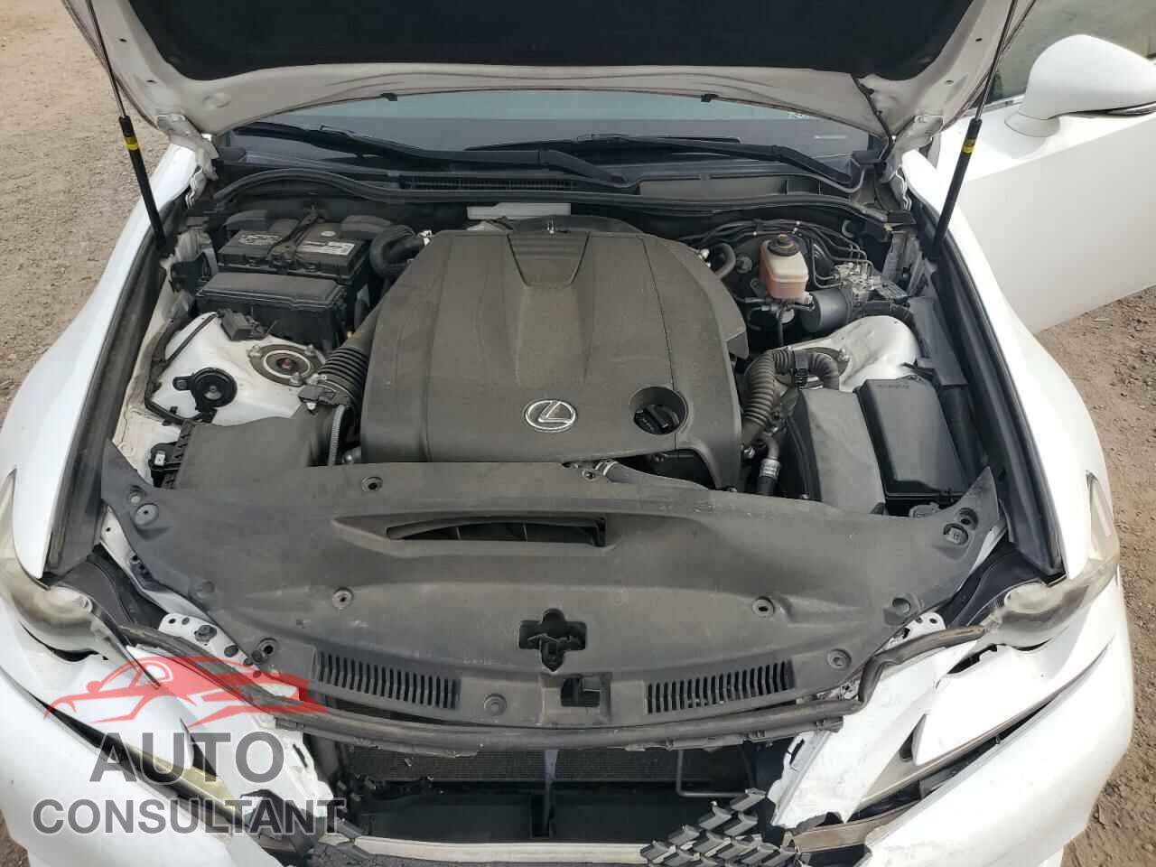 LEXUS IS 2014 - JTHBF1D27E5029531