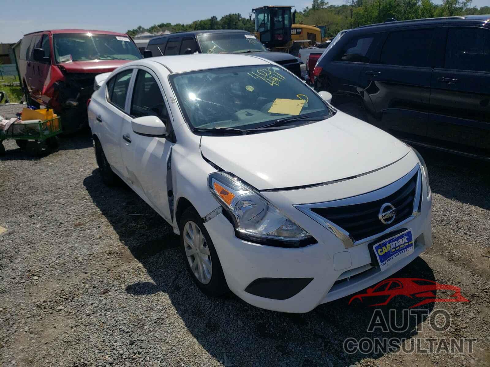 NISSAN VERSA 2017 - 3N1CN7AP9HL840864