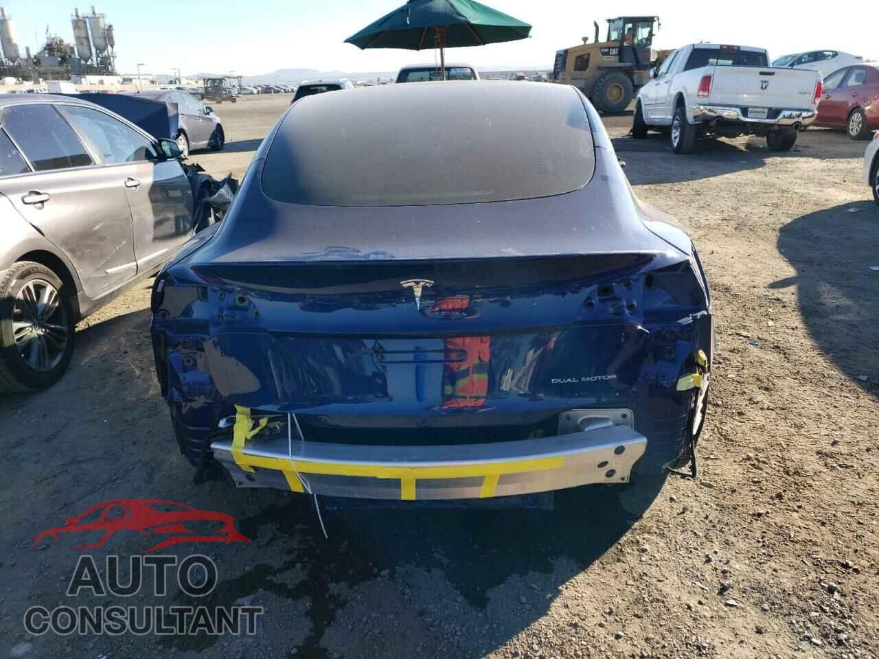 TESLA MODEL 3 2019 - 5YJ3E1EB9KF389966