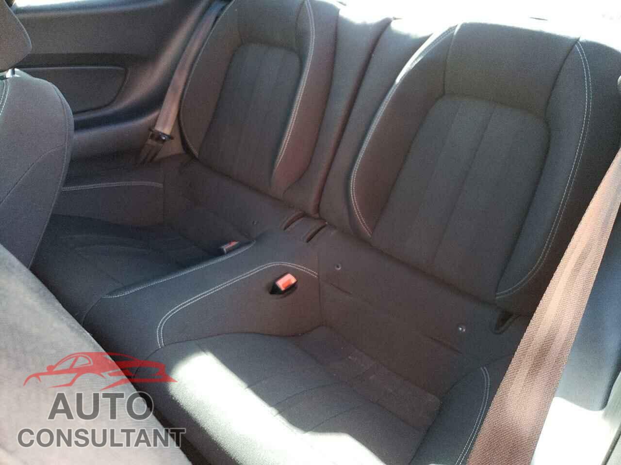 FORD MUSTANG 2020 - 1FA6P8TH5L5150477