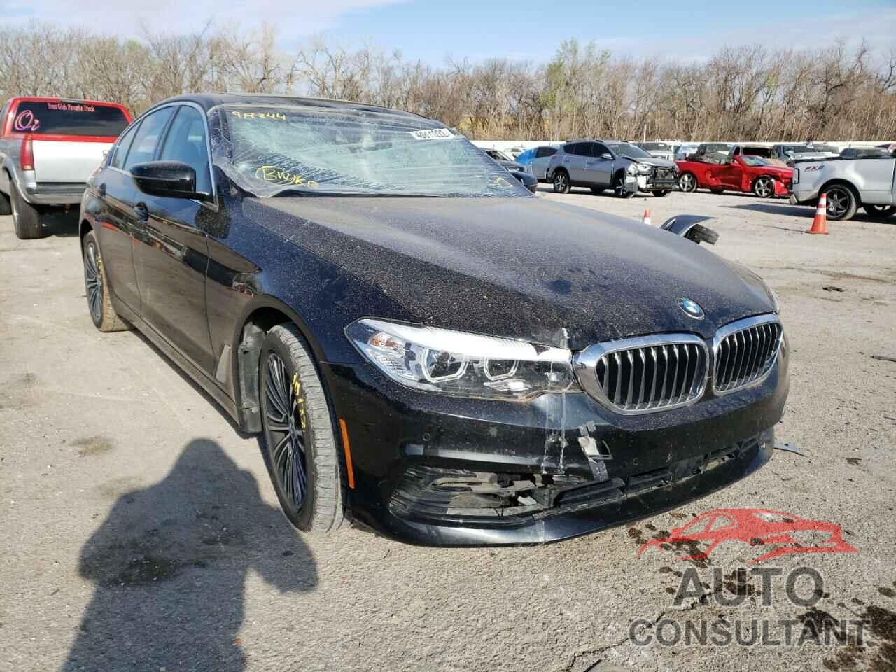 BMW 5 SERIES 2019 - WBAJE5C56KG919244