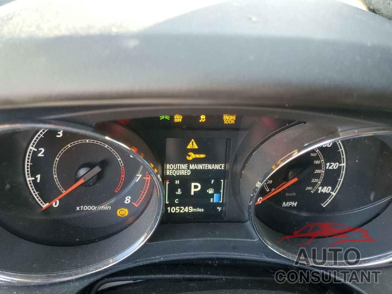 MITSUBISHI OUTLANDER 2021 - JA4APUAU1MU032604