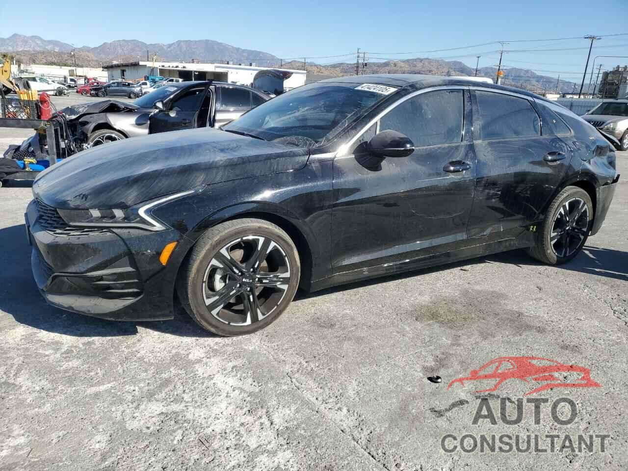 KIA K5 2022 - 5XXG64J24NG138327