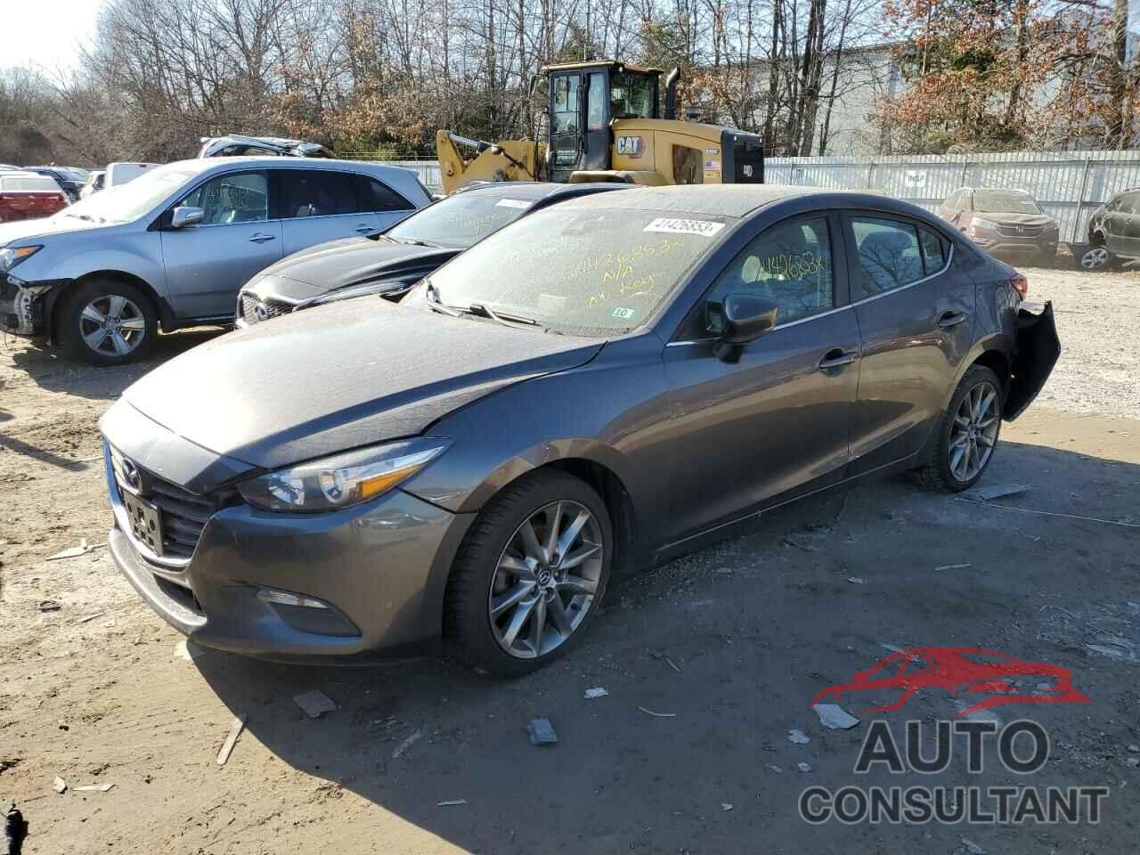 MAZDA 3 2018 - 3MZBN1V37JM250270