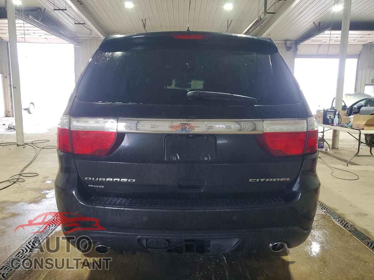 DODGE DURANGO 2012 - 1C4SDJET9CC130688
