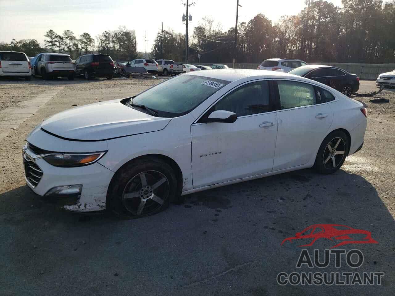 CHEVROLET MALIBU 2020 - 1G1ZD5ST8LF003531