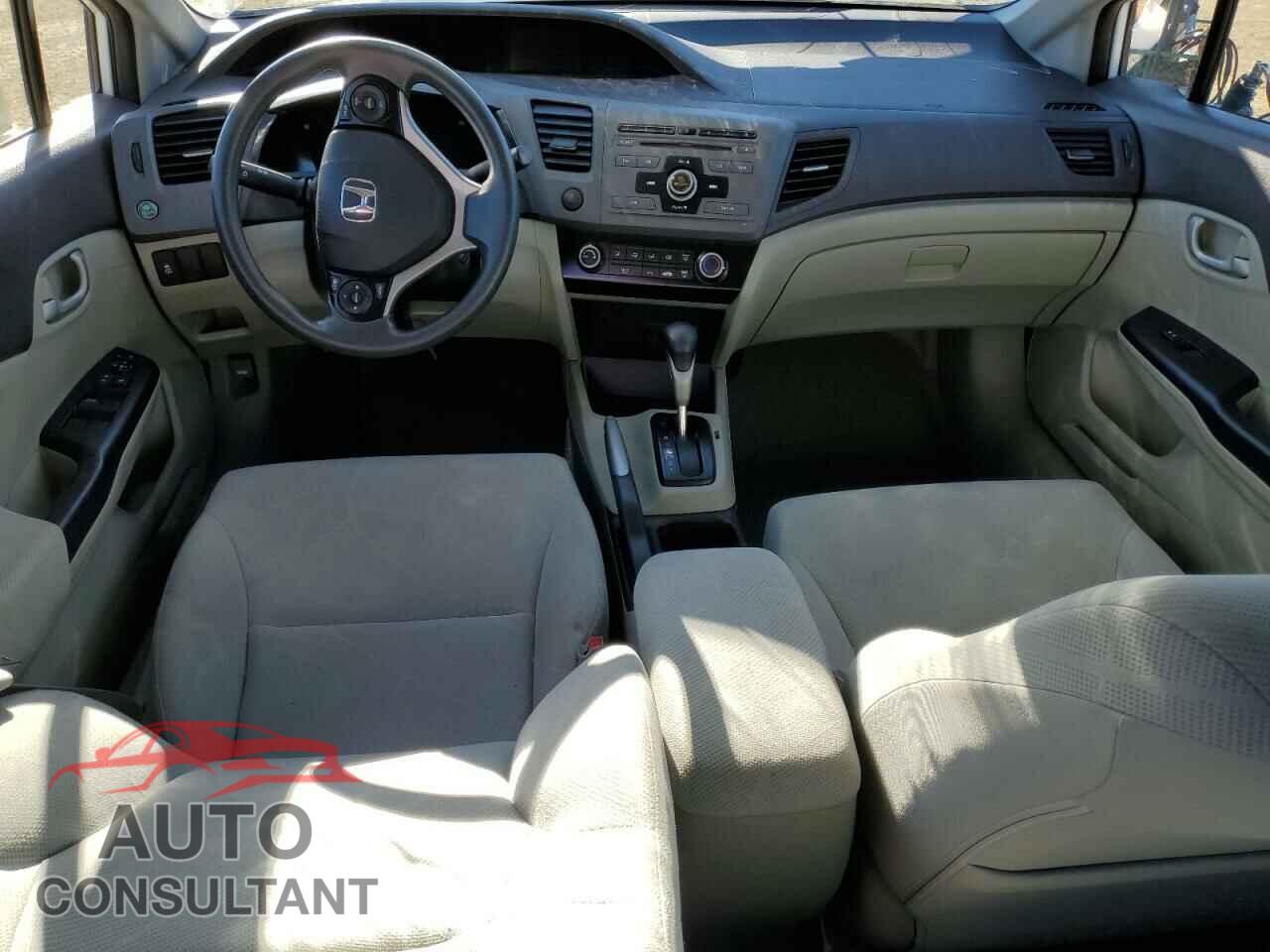HONDA CIVIC 2012 - 2HGFB2F52CH335572