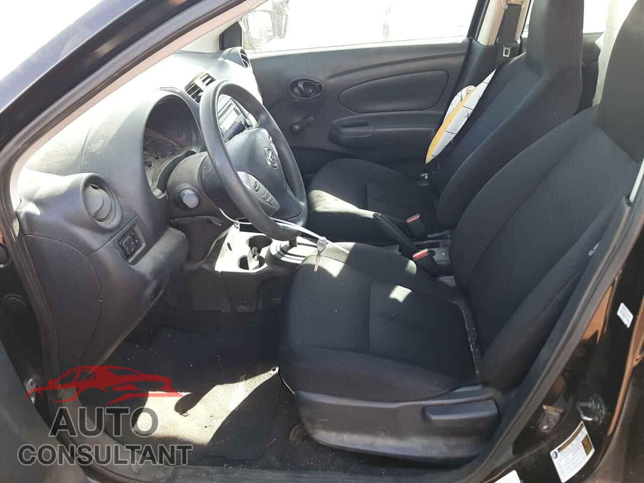 NISSAN VERSA 2017 - 3N1CN7AP1HL802187