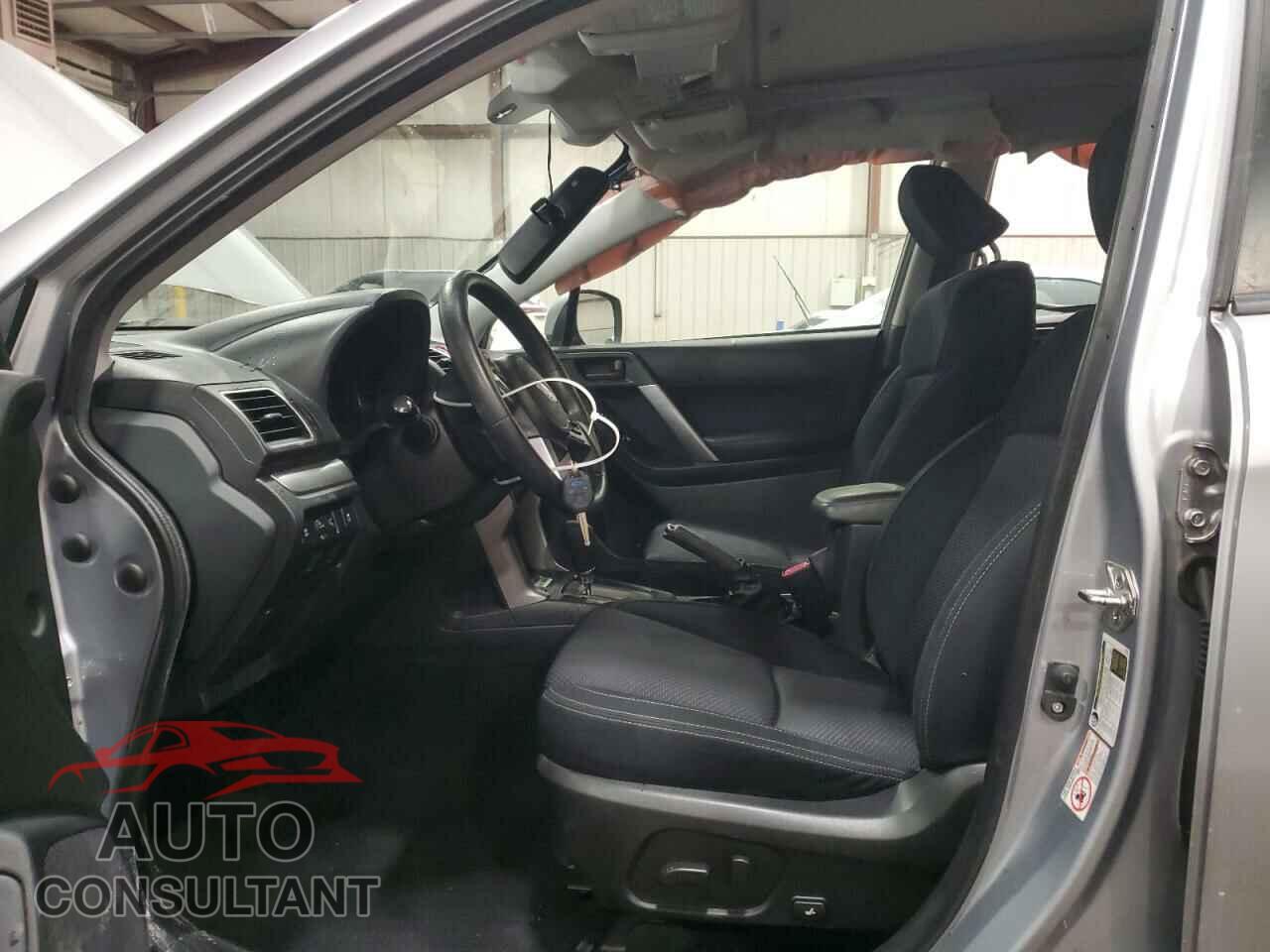 SUBARU FORESTER 2017 - JF2SJAGC4HH488962
