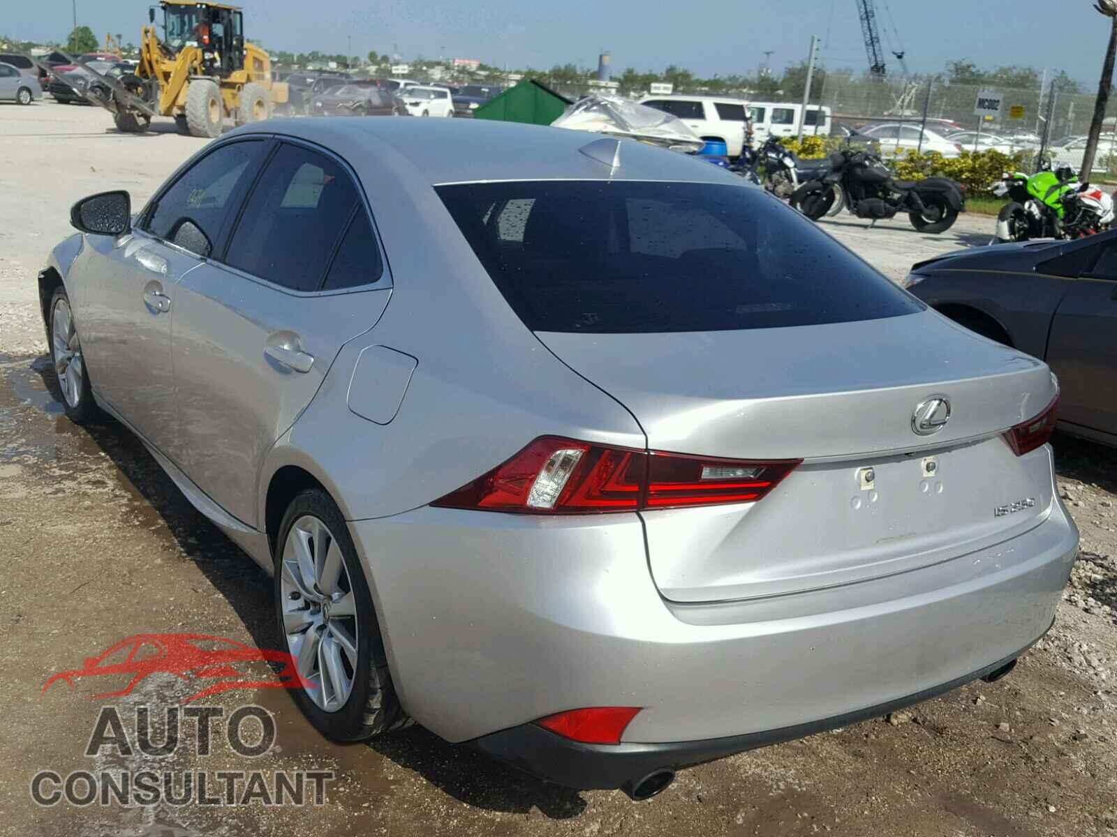 LEXUS IS 250 2015 - JTHBF1D20F5046253