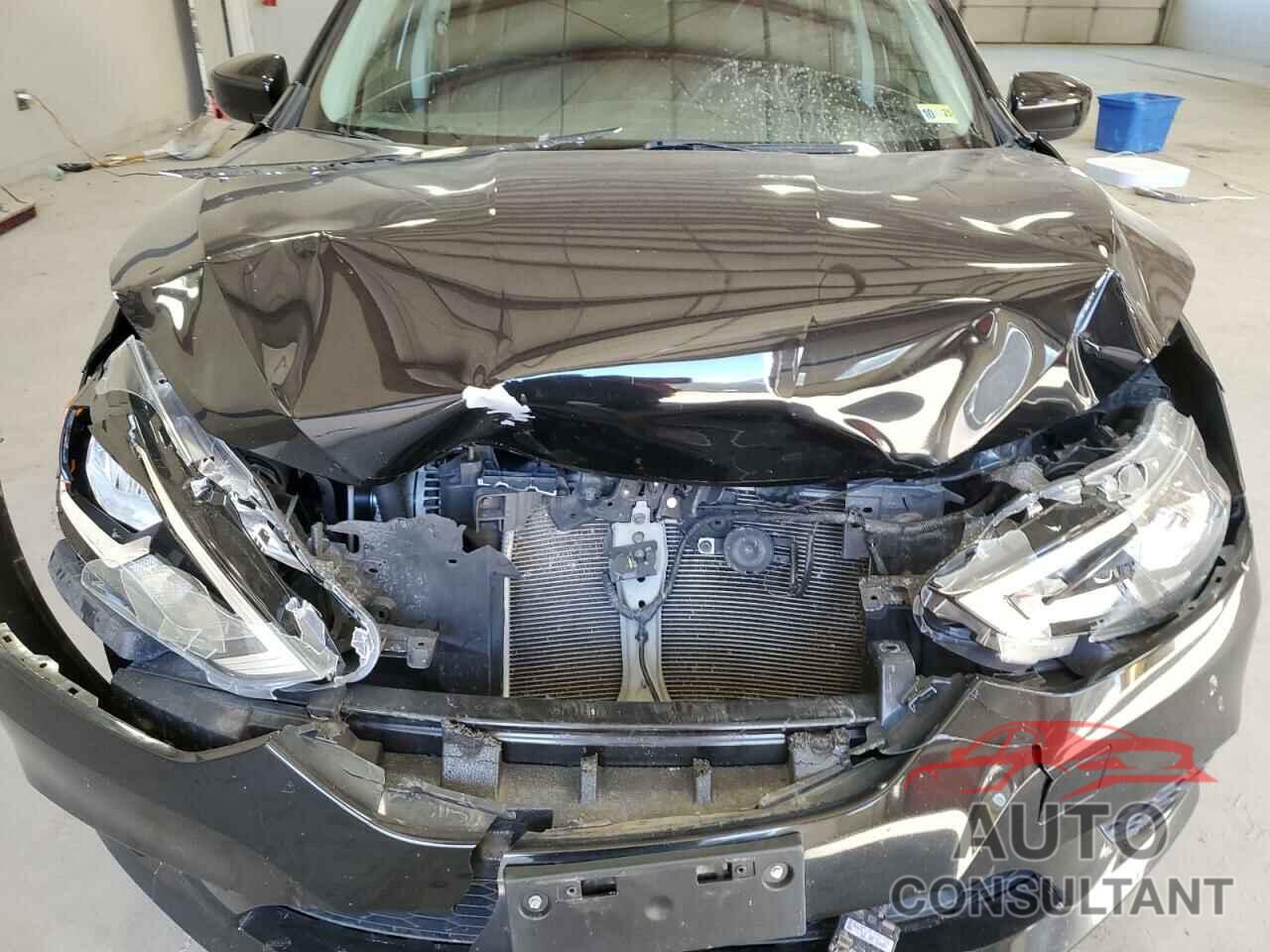 NISSAN SENTRA 2019 - 3N1AB7AP5KY451052