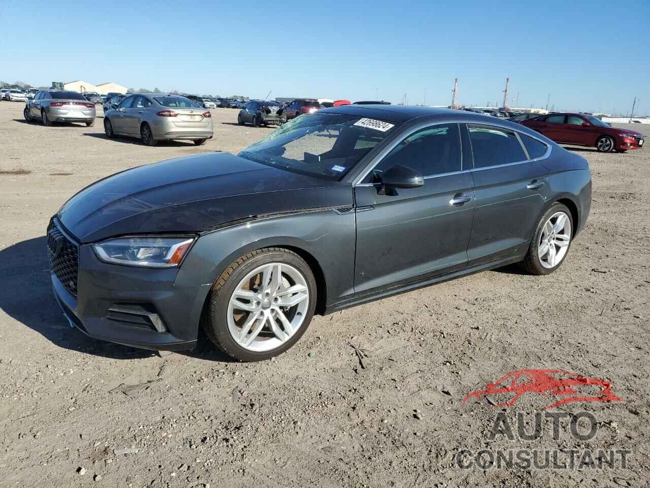 AUDI A5 2019 - WAUBNCF57KA098792