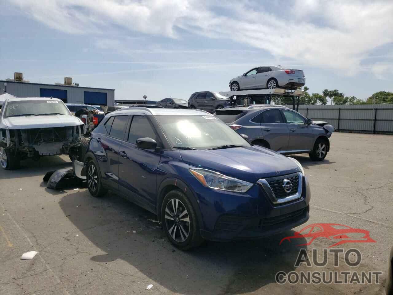 NISSAN KICKS 2018 - 3N1CP5CU3JL545637