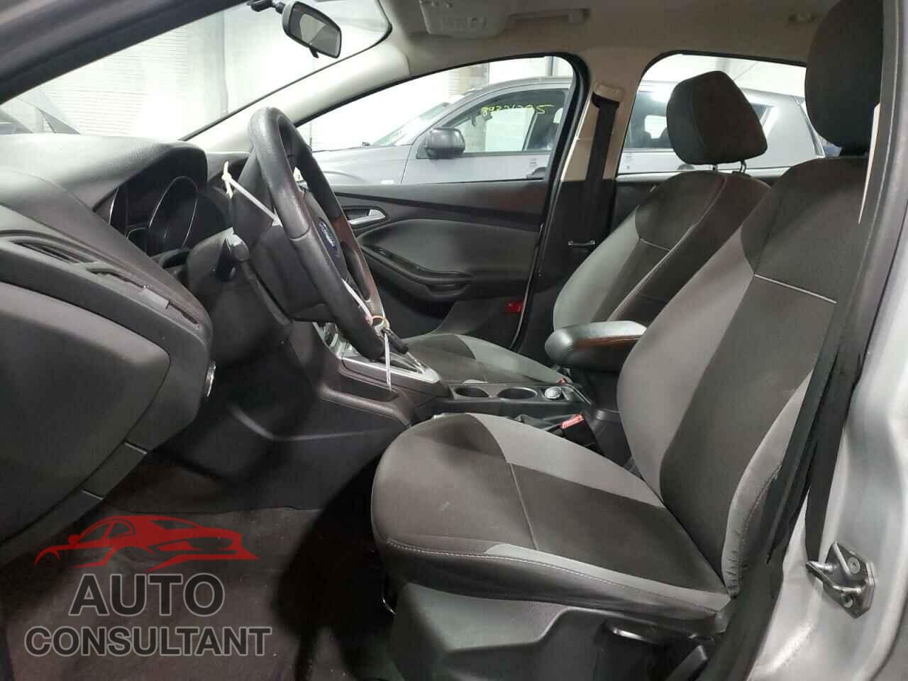 FORD FOCUS 2014 - 1FADP3F23EL390952