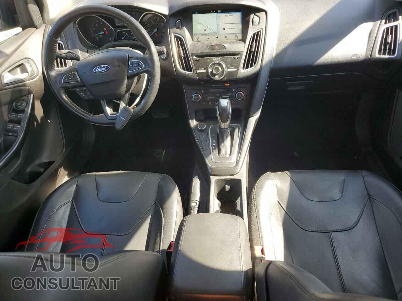 FORD FOCUS 2017 - 1FADP3J22HL268403