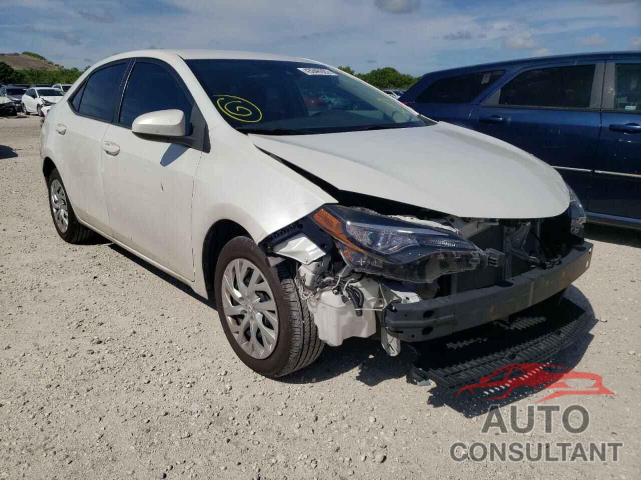 TOYOTA COROLLA 2017 - 5YFBURHE3HP610901