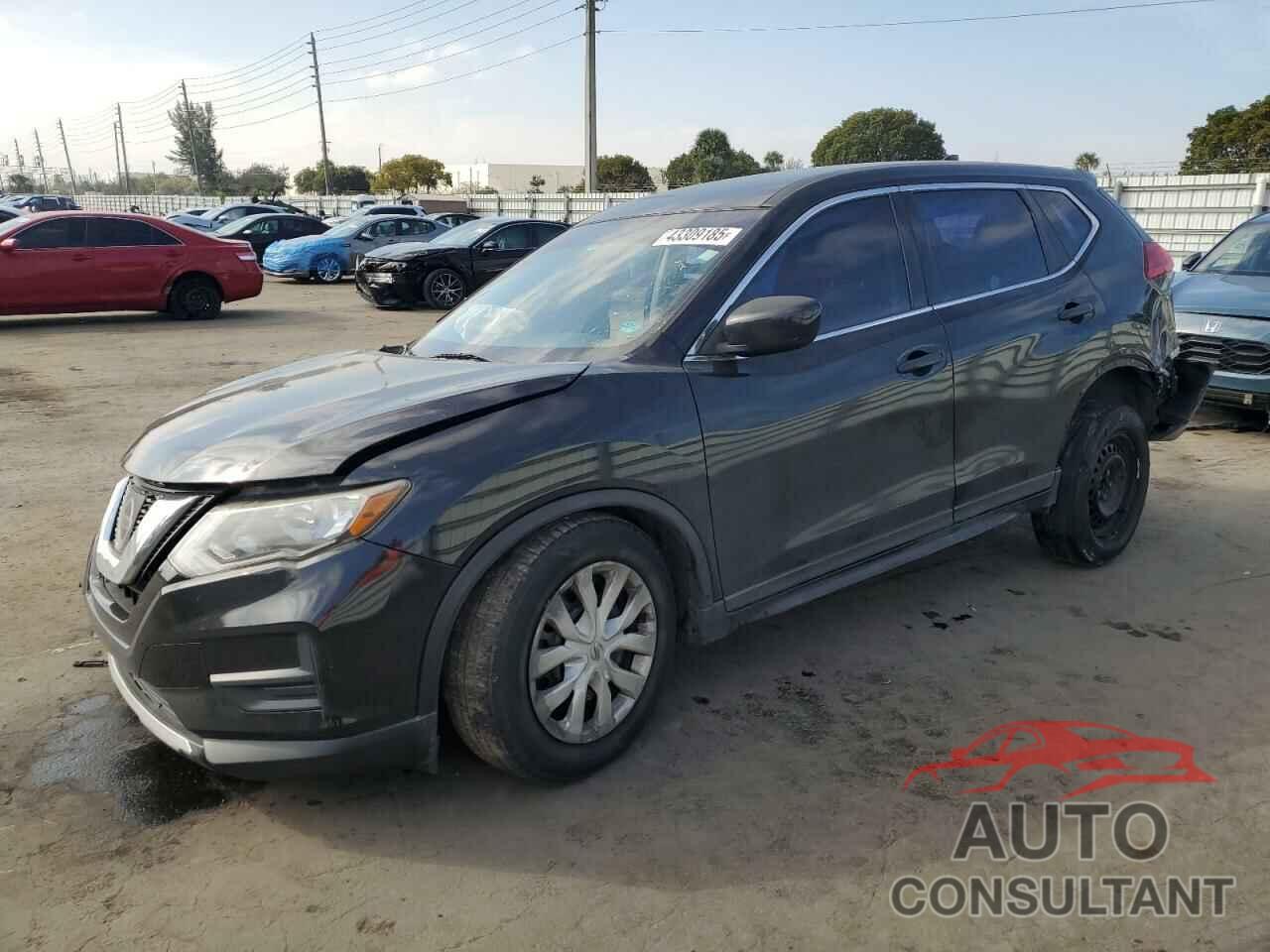 NISSAN ROGUE 2017 - KNMAT2MT0HP581093