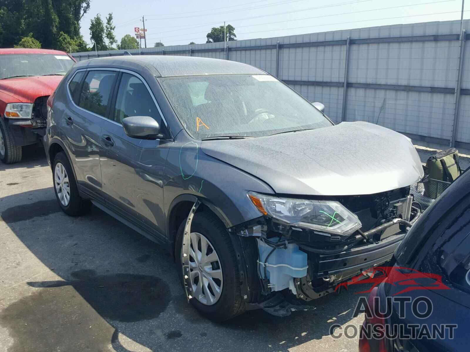 NISSAN ROGUE S 2017 - KNMAT2MT2HP567972