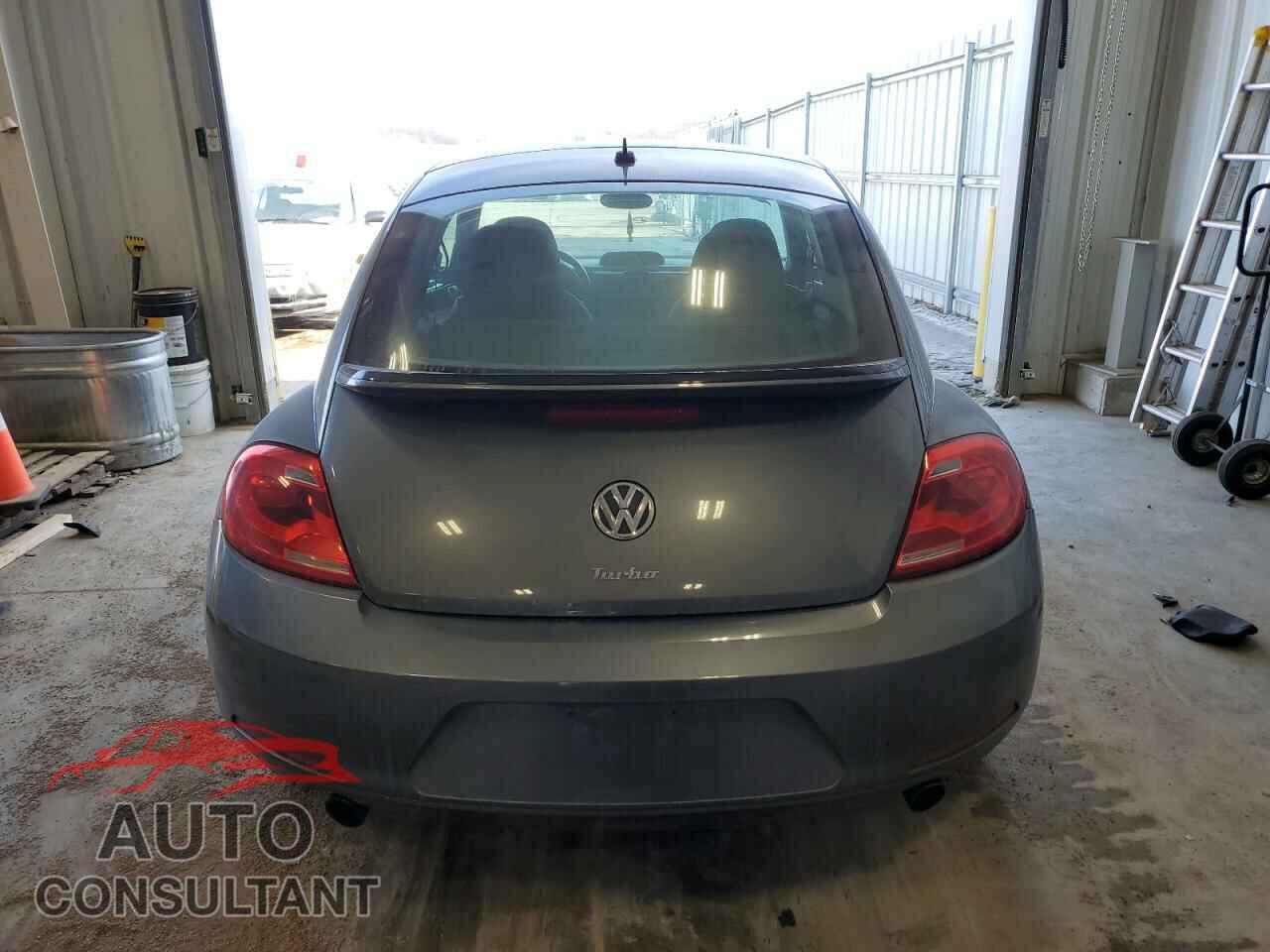 VOLKSWAGEN BEETLE 2012 - 3VWVA7AT1CM656081