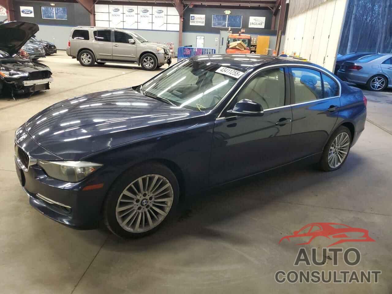 BMW 3 SERIES 2013 - WBA3B3C55DF530111