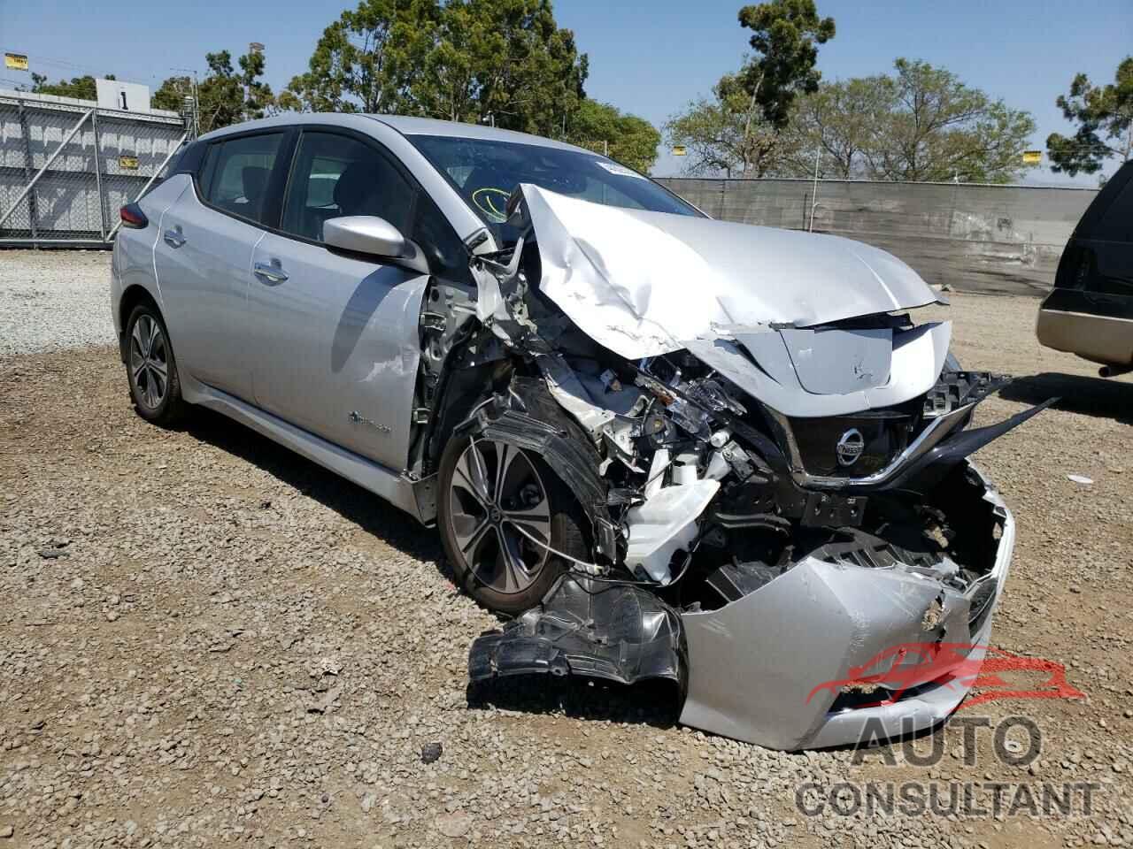 NISSAN LEAF 2018 - 1N4AZ1CP1JC312911