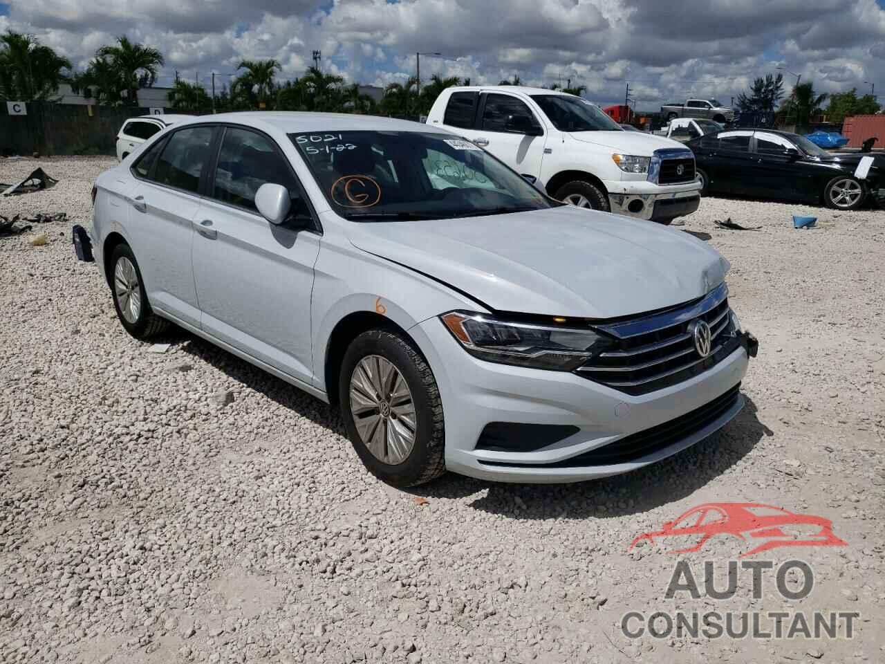 VOLKSWAGEN JETTA 2019 - 3VWC57BU1KM075021
