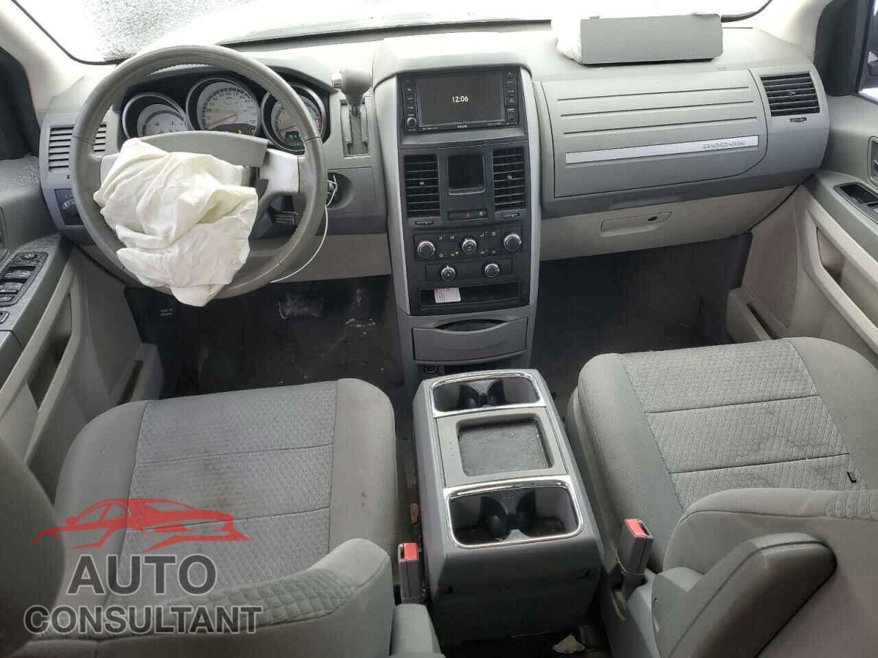DODGE CARAVAN 2010 - 2D4RN3D18AR418913