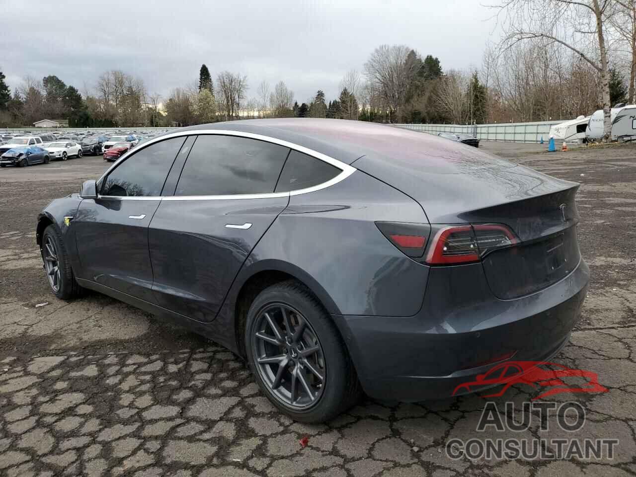 TESLA MODEL 3 2018 - 5YJ3E1EA5JF016266