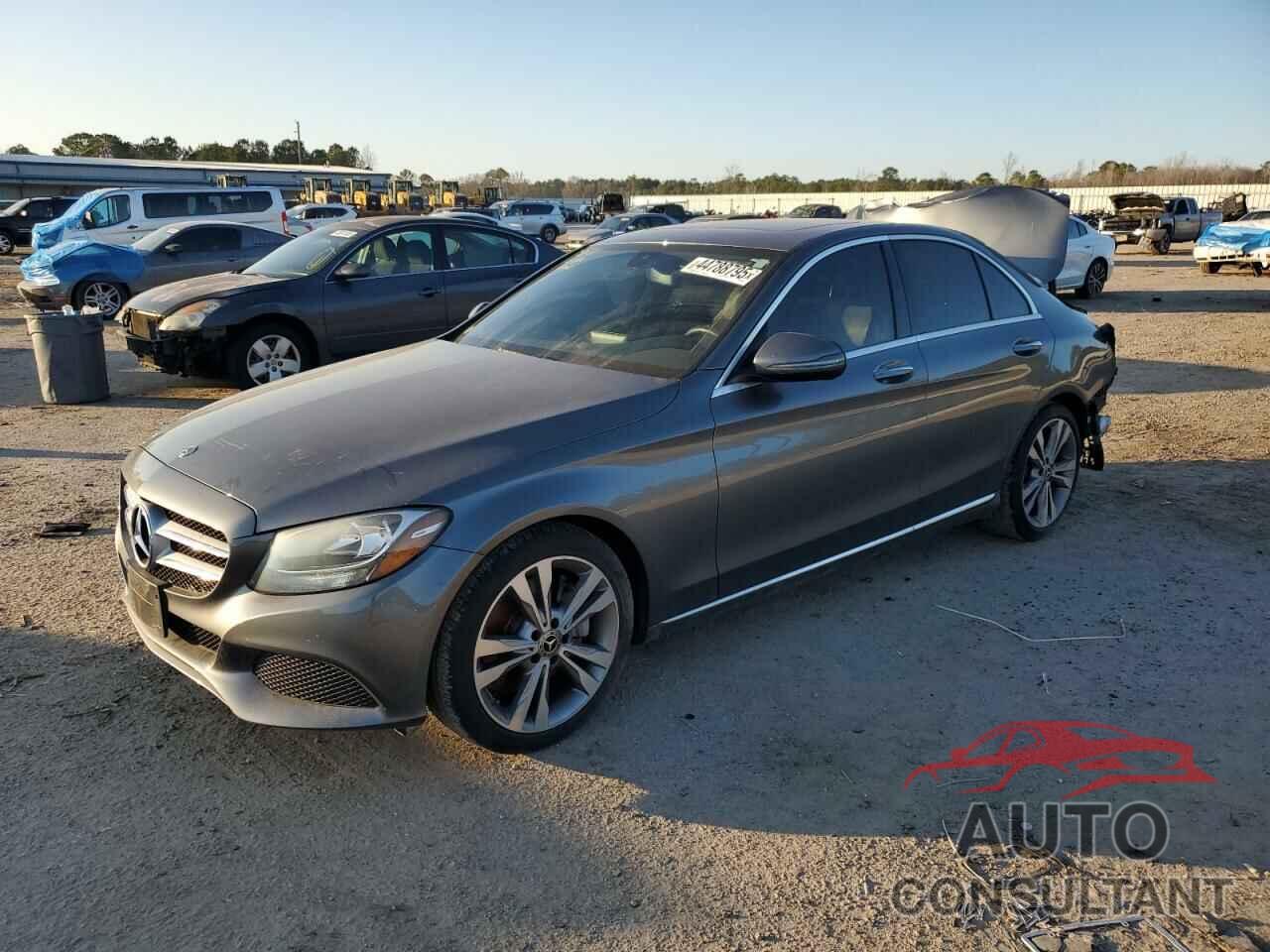 MERCEDES-BENZ C-CLASS 2018 - 55SWF4JB6JU251767