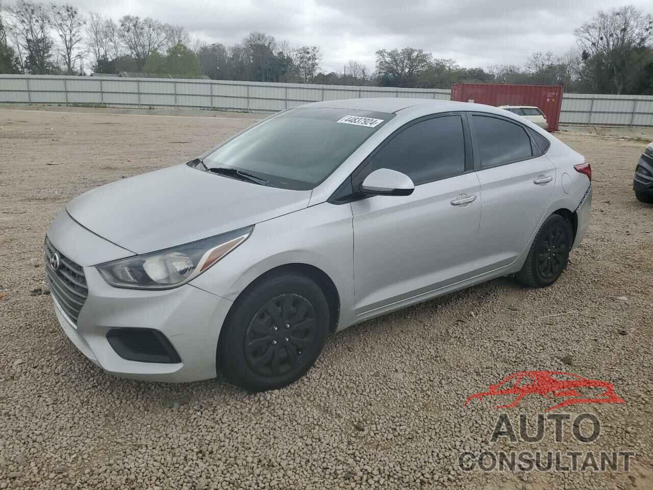 HYUNDAI ACCENT 2018 - 3KPC24A37JE010251