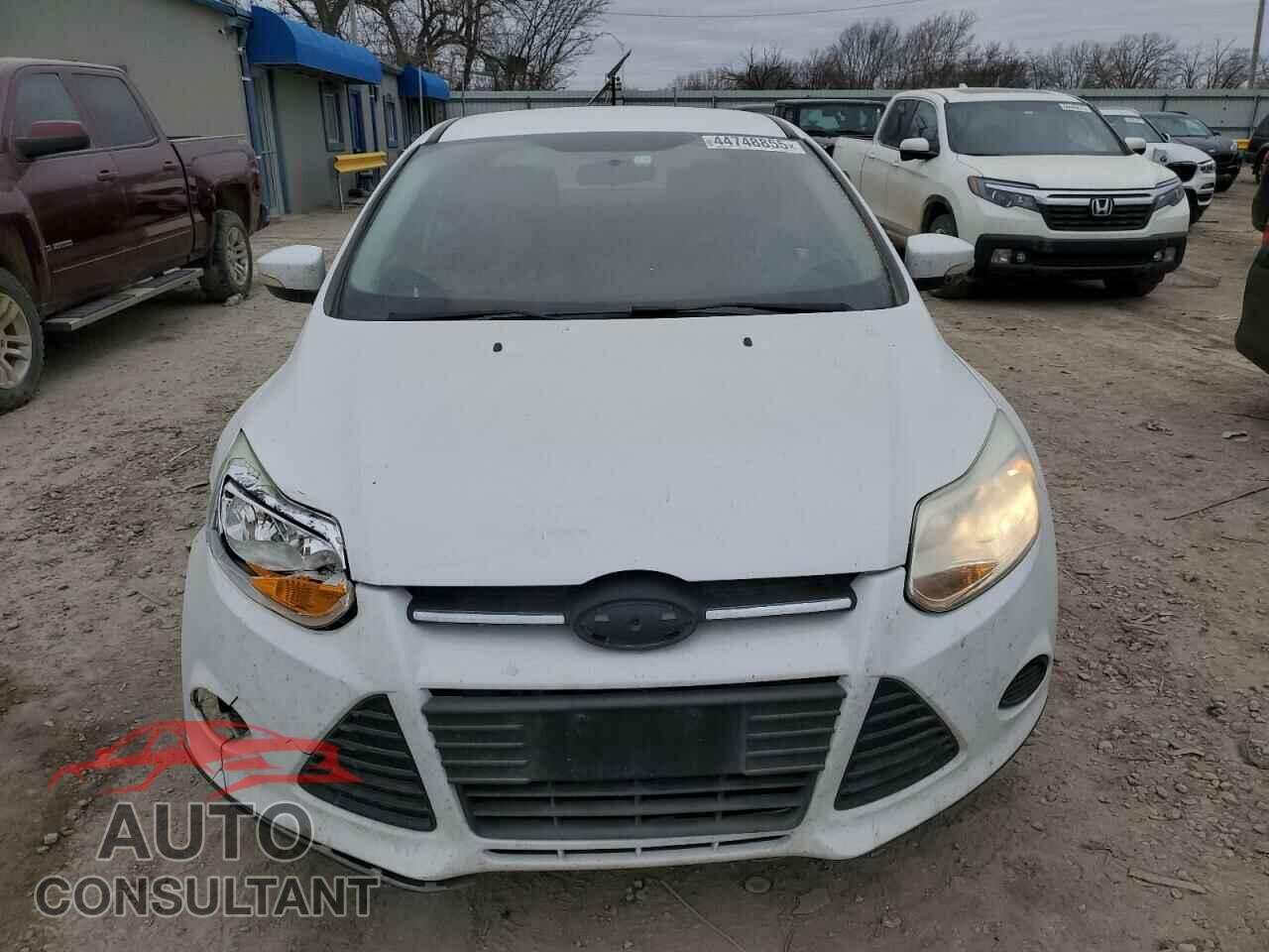 FORD FOCUS 2014 - 1FADP3F2XEL128488