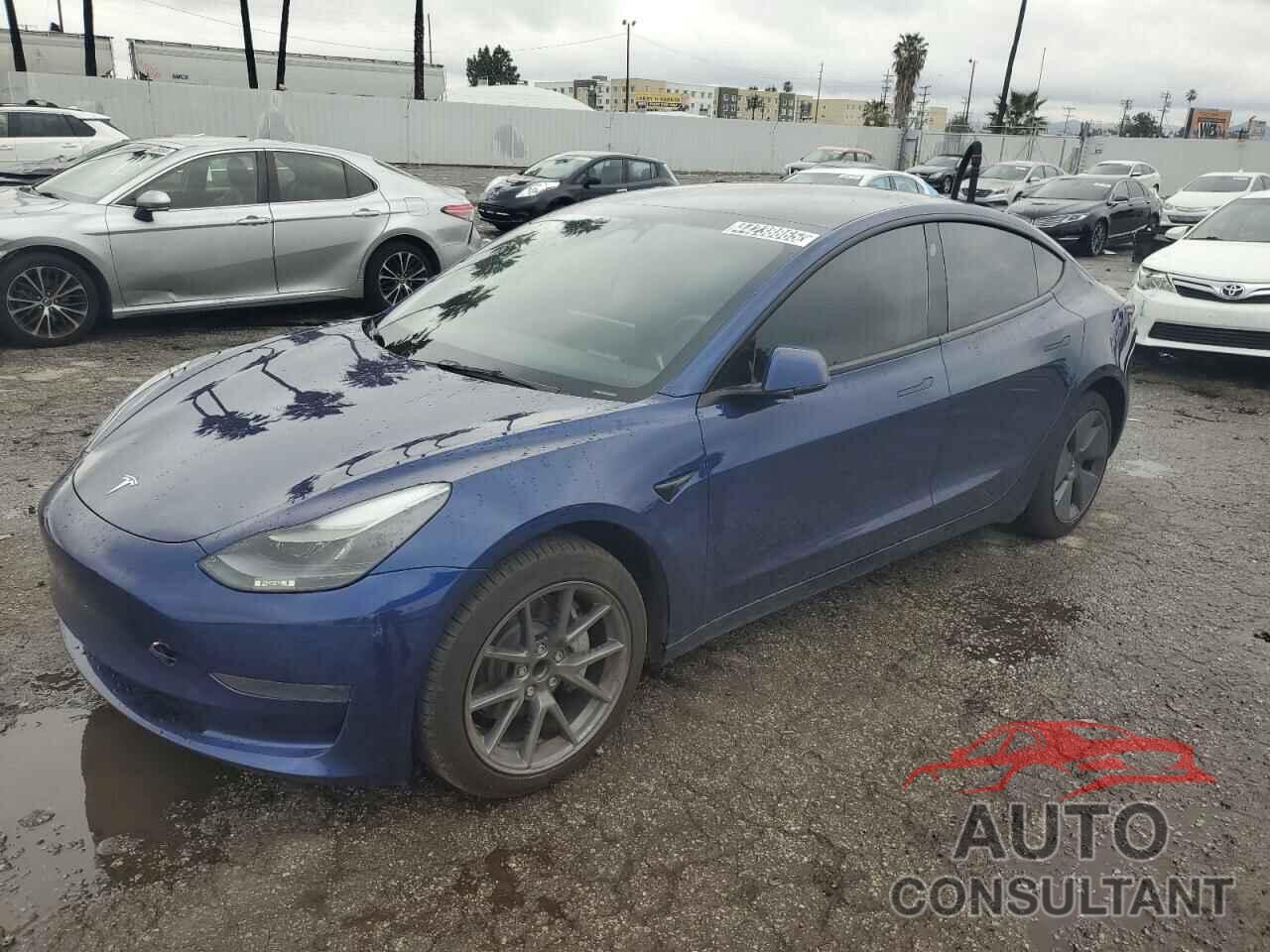 TESLA MODEL 3 2023 - 5YJ3E1EA6PF563572
