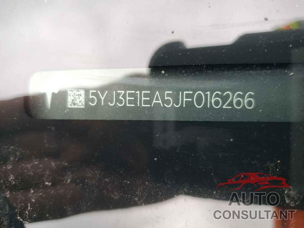 TESLA MODEL 3 2018 - 5YJ3E1EA5JF016266