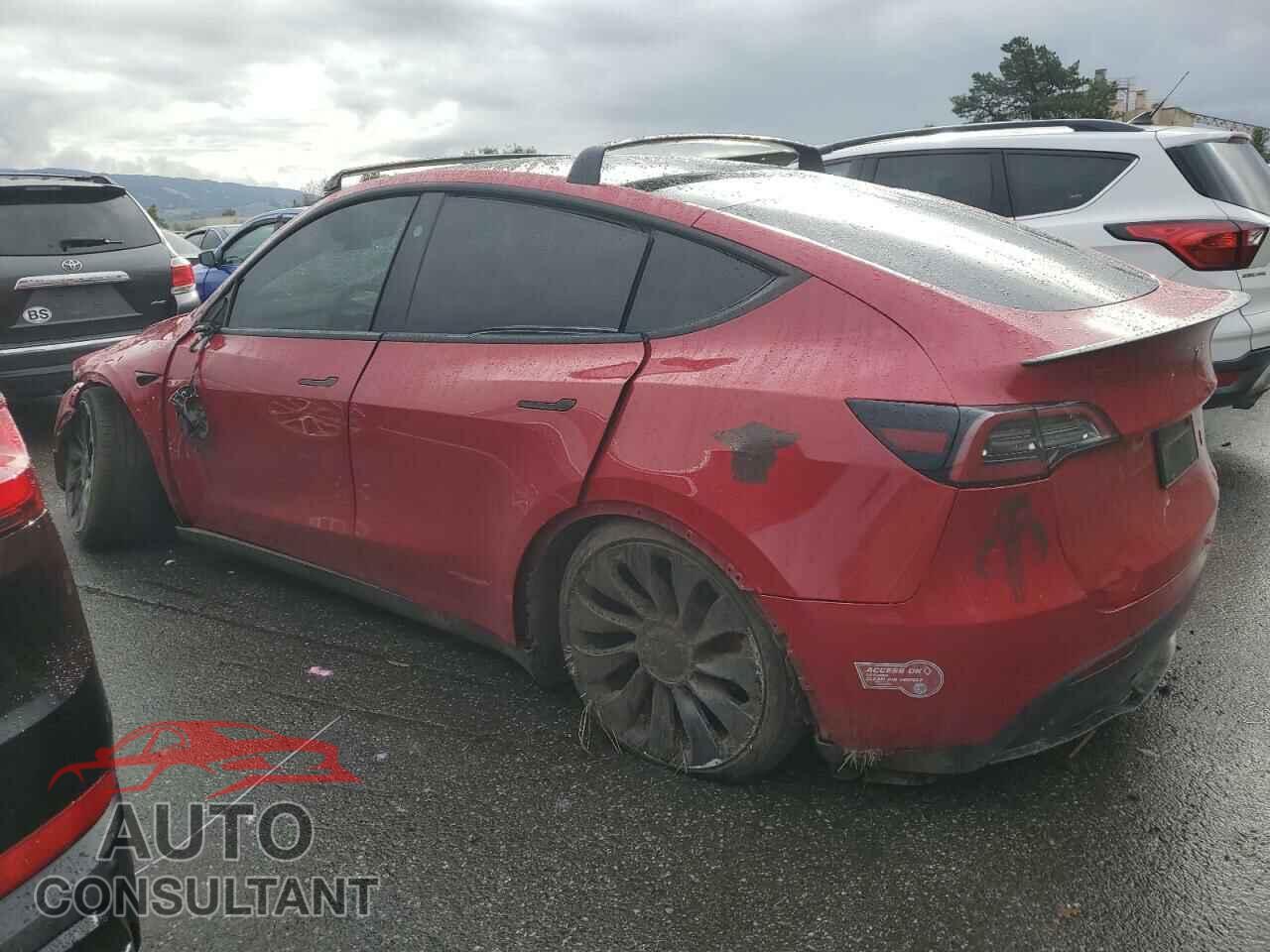 TESLA MODEL Y 2023 - 7SAYGDEF7PF796845