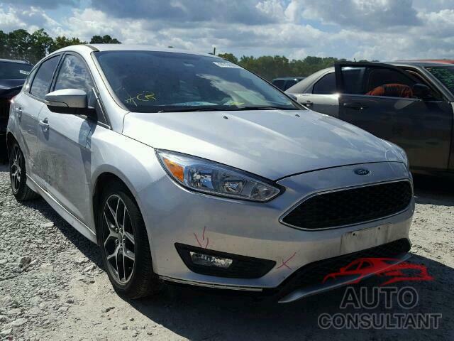FORD FOCUS 2016 - 1FADP3K2XGL212254