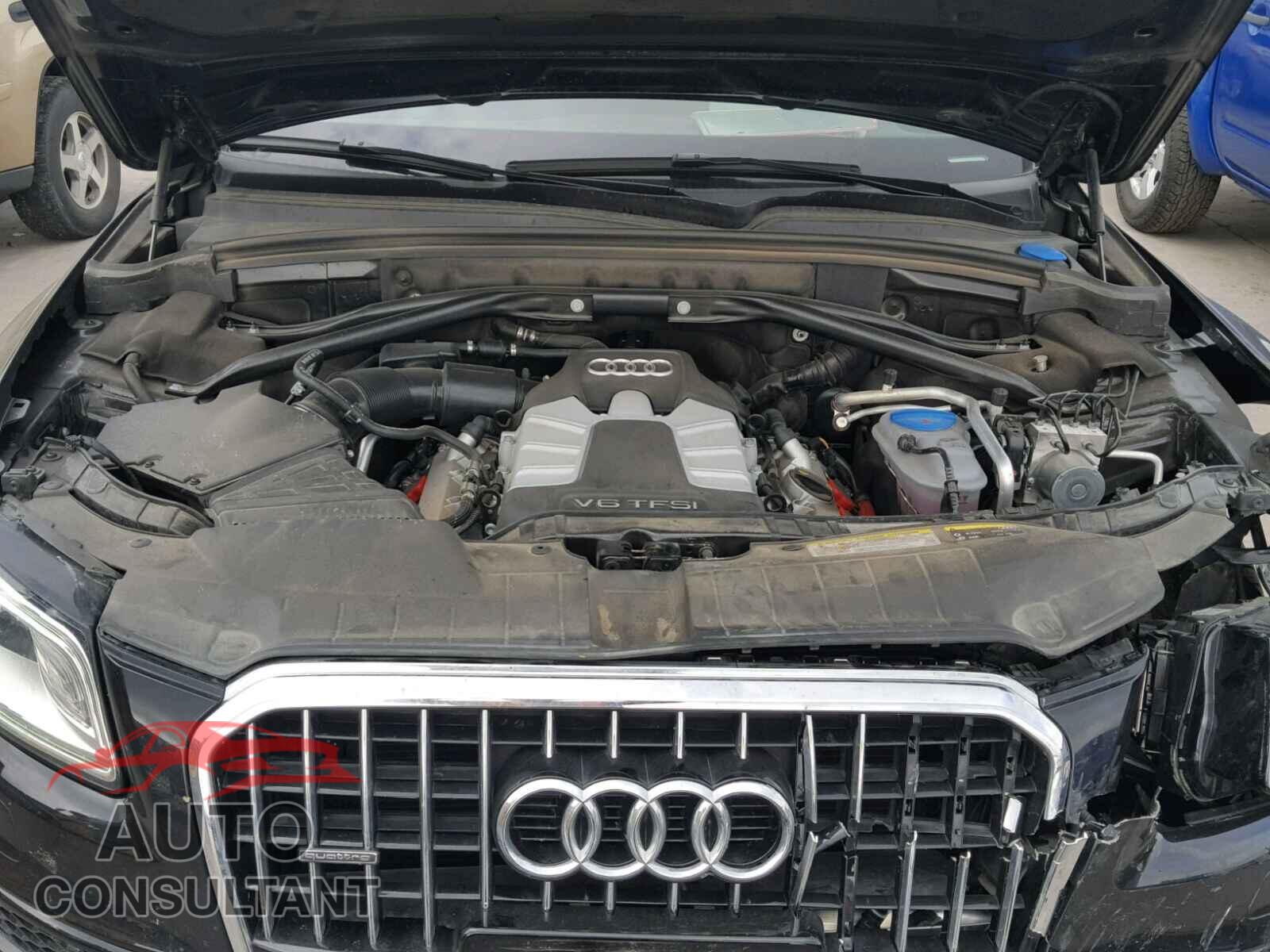 AUDI Q5 2017 - WA1D7AFP9HA043047