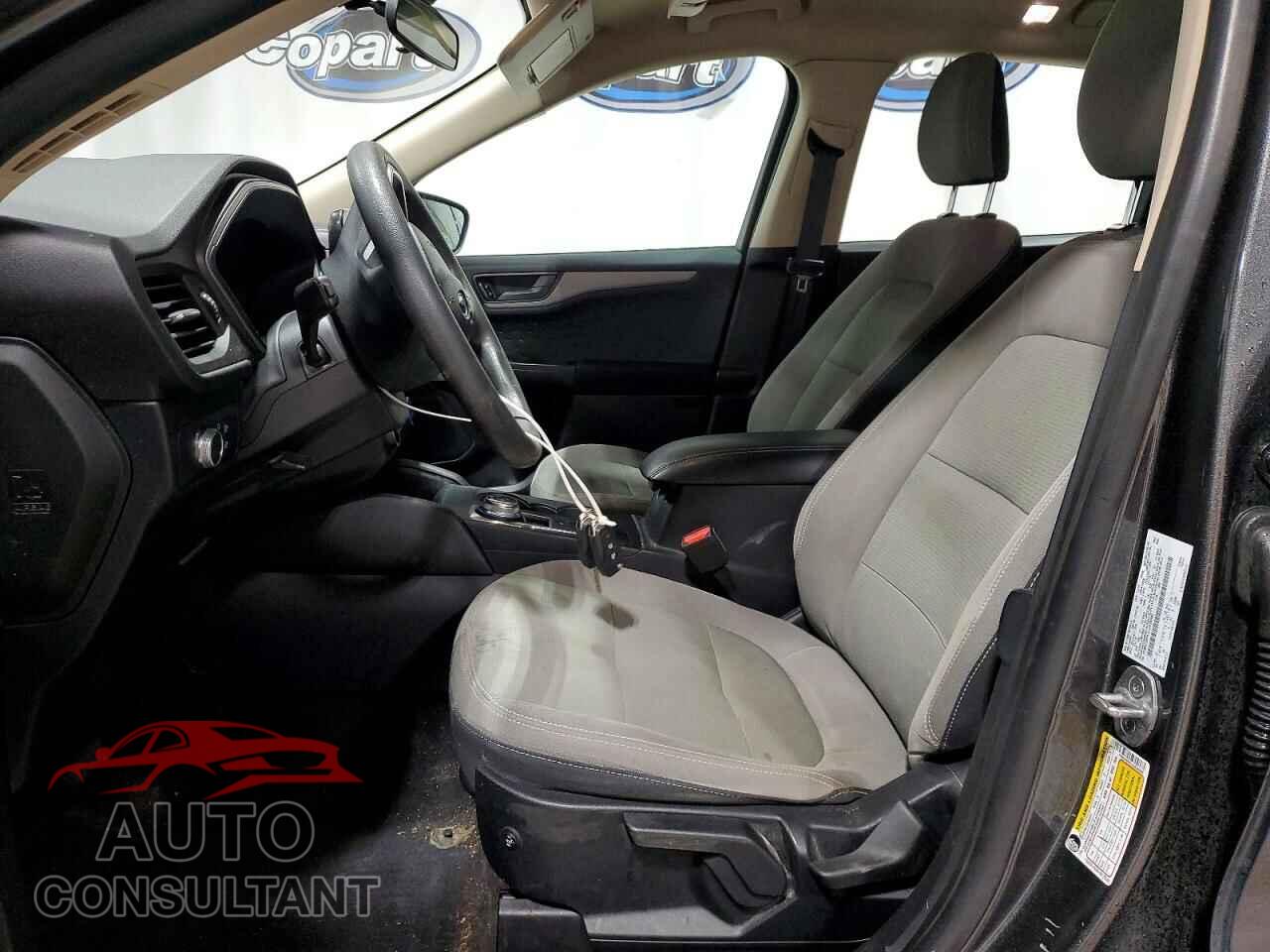 FORD ESCAPE 2020 - 1FMCU9F61LUA56586