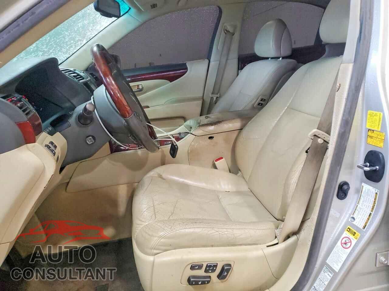 LEXUS LS500 2011 - JTHCL5EF9B5009833