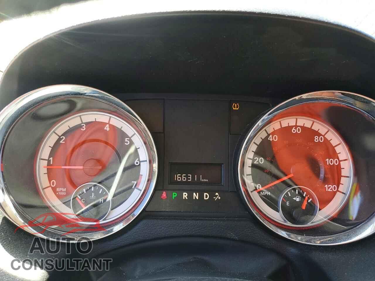 DODGE CARAVAN 2015 - 2C4RDGBG9FR524406