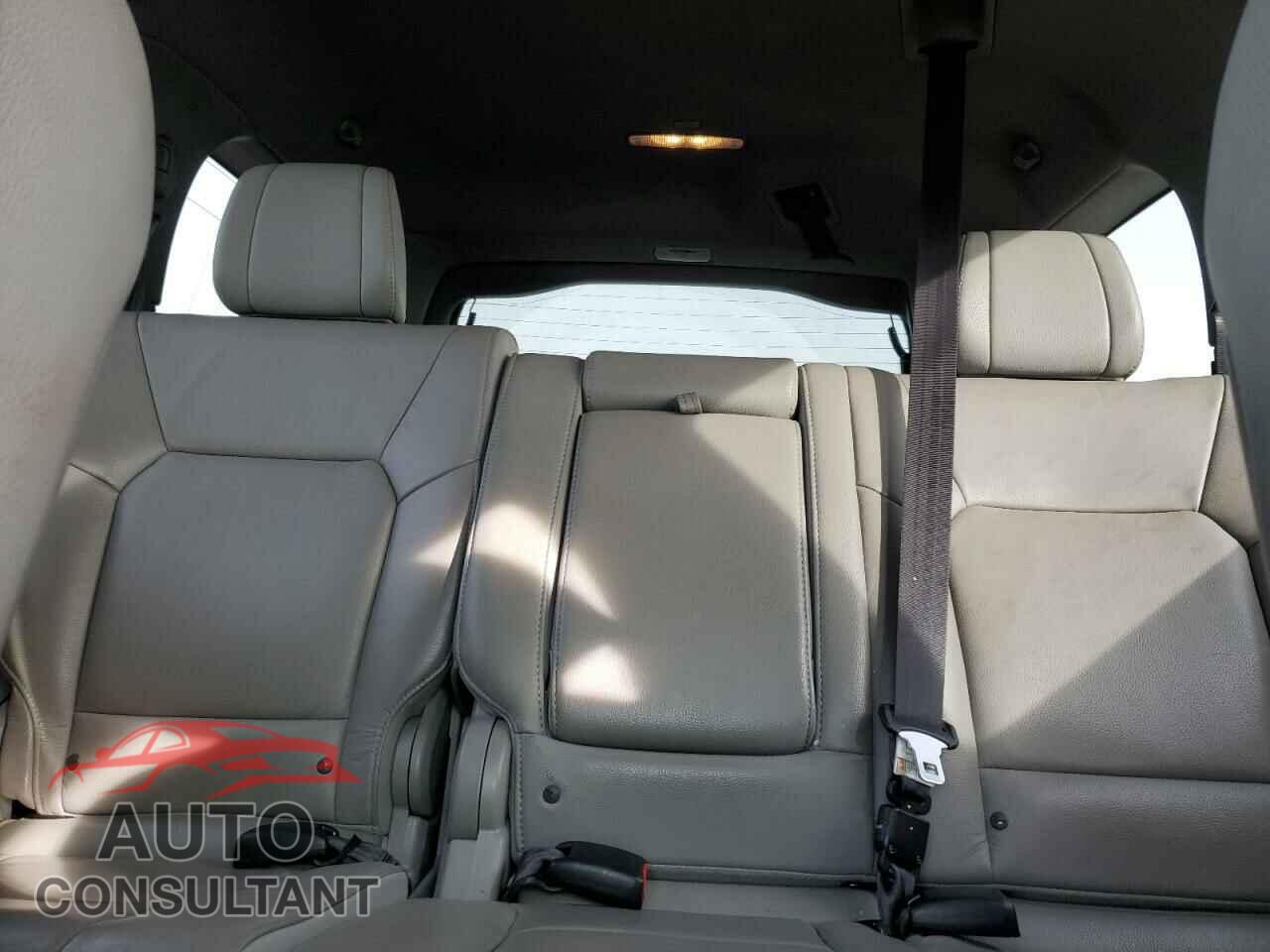 HONDA PILOT 2013 - 5FNYF4H57DB031861