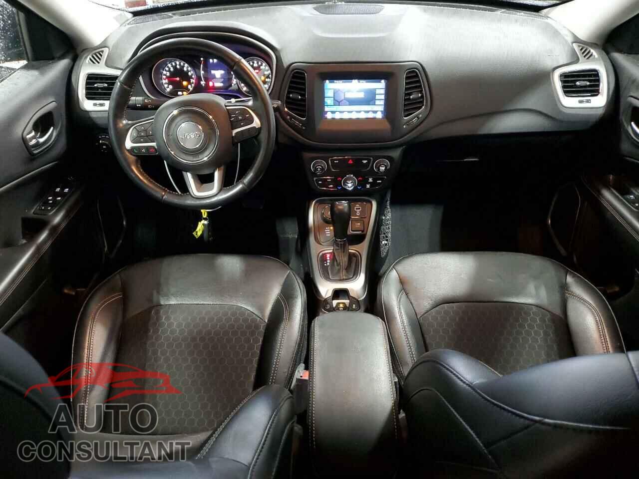 JEEP COMPASS 2020 - 3C4NJDBB1LT252405