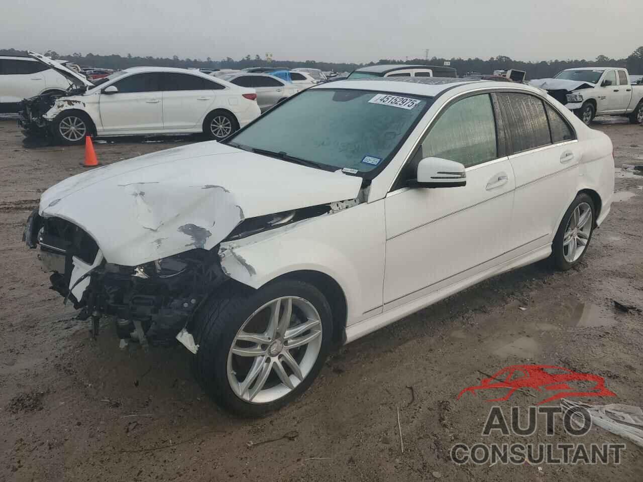 MERCEDES-BENZ C-CLASS 2014 - WDDGF4HB7ER311007